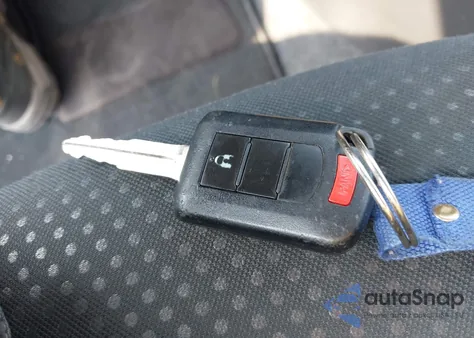 2018 Mitsubishi Mirage G4 Es z USA, uszkodzony, nr VIN ML32F3FJ2JHF03580